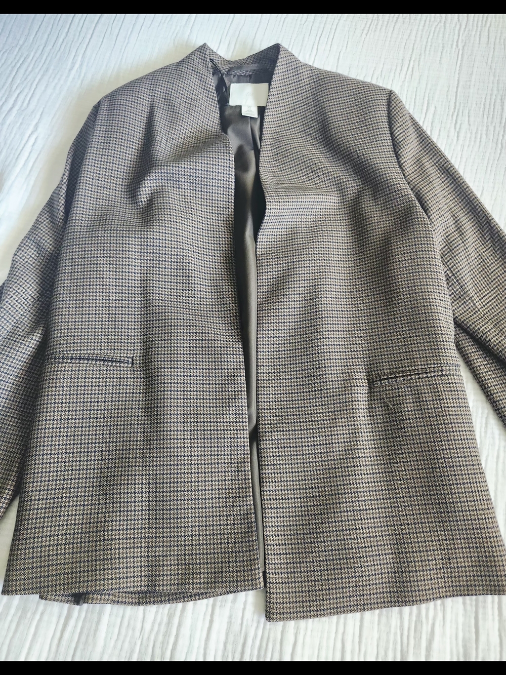 H&M Brown and Black Houndstooth Blazer